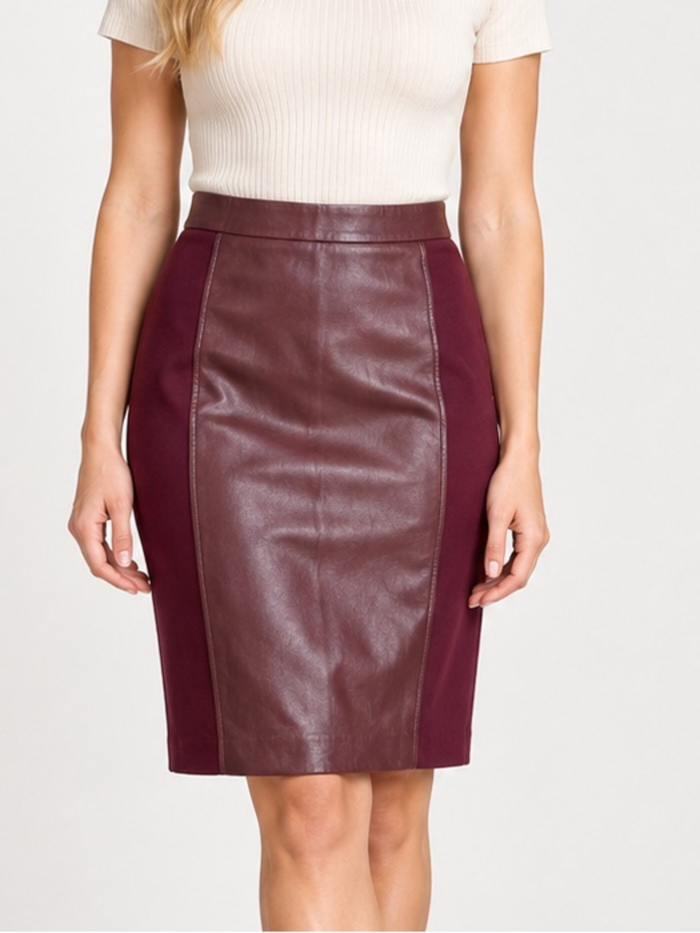 Ann Taylor Factory Burgundy Faux Leather Ponte Pencil Skirt Size 8